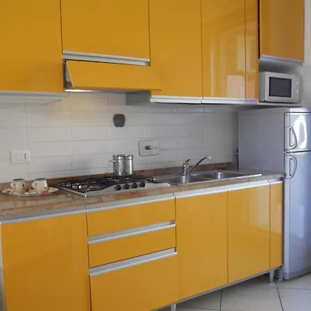 The Perfect Place For Pool And Bbq Lovers Apartment *
