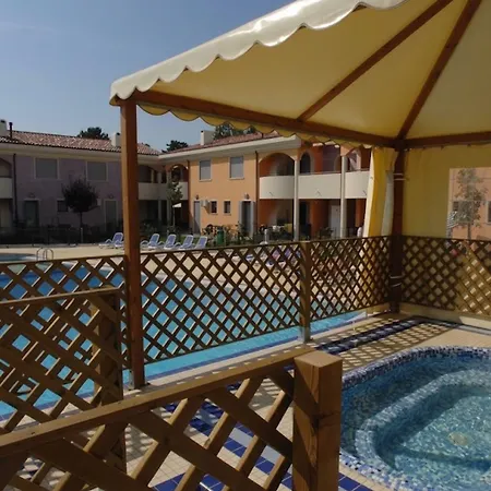 The Perfect Place For Pool Lovers Appartement *